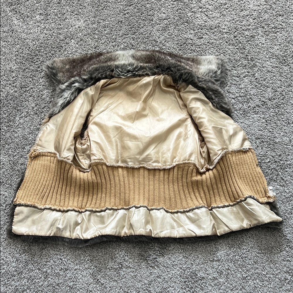 Y2K Grail Faux Fur Fitted Vest Tan + Brown Mob Wife Aesthetic - Size M - Picture 3 of 7